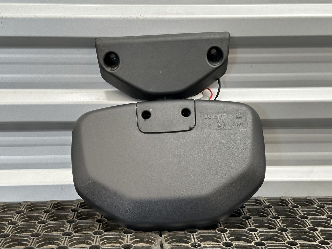 IVECO S-WAY STRALIS 5802287173 IVECO truck - Achteruitkijkspiegel voor Vrachtwagen: afbeelding 1 IVECO S-WAY STRALIS 5802287173 IVECO truck - Achteruitkijkspiegel voor Vrachtwagen: afbeelding 1