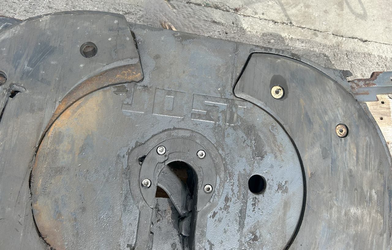 JOST JSK42K0 DAF CF EURO 6 - Koppelschotel voor Vrachtwagen: afbeelding 4 JOST JSK42K0 DAF CF EURO 6 - Koppelschotel voor Vrachtwagen: afbeelding 4