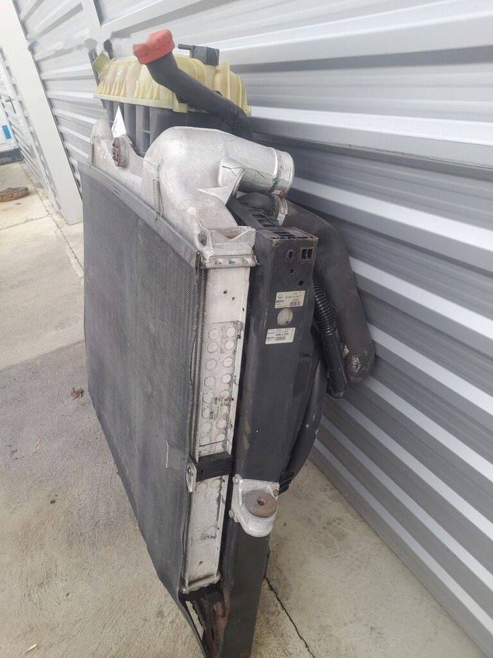 MAN TGA 81061016477 - Intercooler voor Vrachtwagen: afbeelding 3 MAN TGA 81061016477 - Intercooler voor Vrachtwagen: afbeelding 3