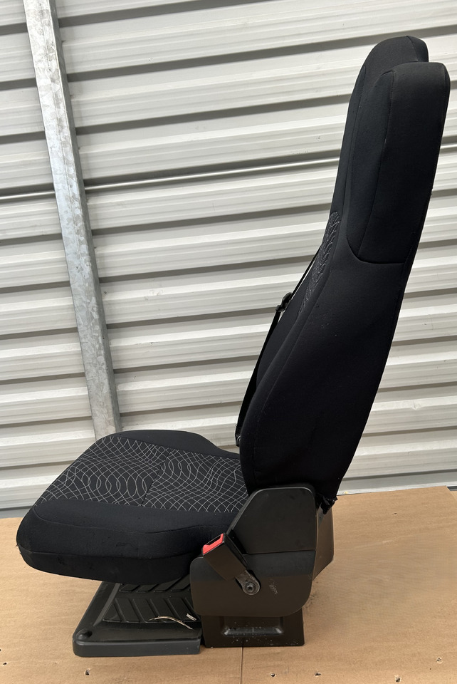 MERCEDES ACTROS MP4 PASSENGER SEAT - Zitplaats: afbeelding 4 MERCEDES ACTROS MP4 PASSENGER SEAT - Zitplaats: afbeelding 4
