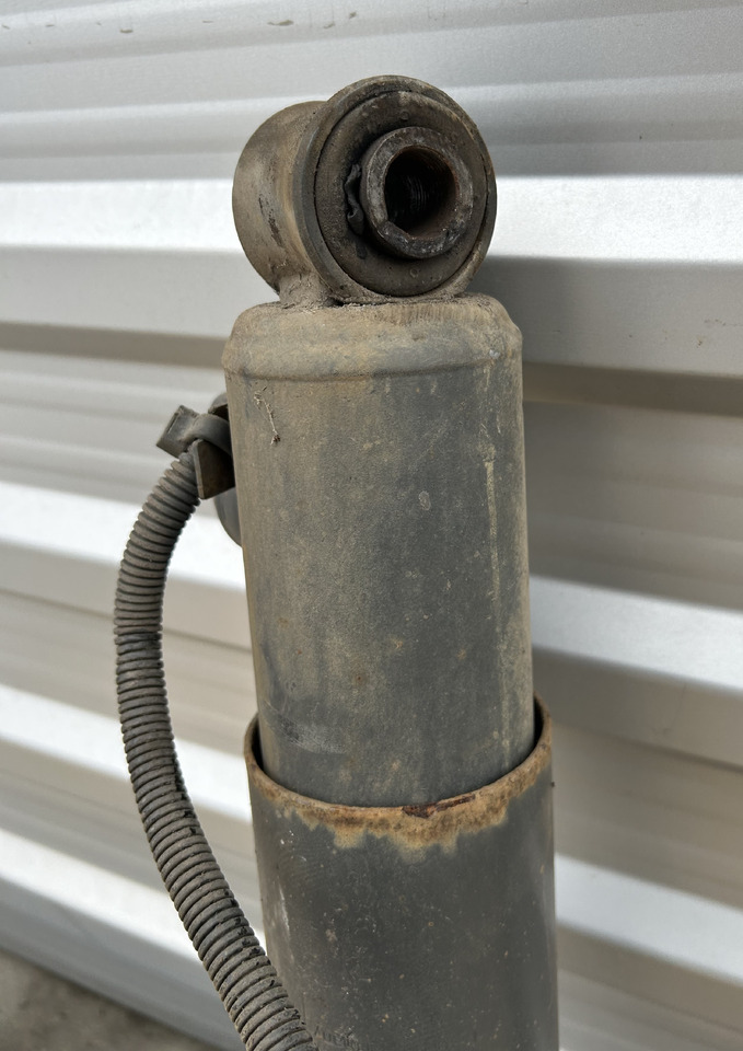 MERCEDES AROCS MP4 SUSPENSION SHOCK ABSORBER - Schokdempers: afbeelding 2 MERCEDES AROCS MP4 SUSPENSION SHOCK ABSORBER - Schokdempers: afbeelding 2