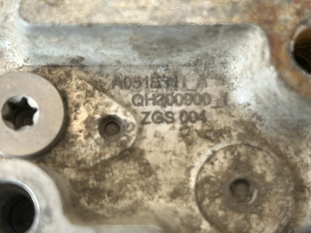 MERCEDES-BENZ ACTROS MP4 ADBLUE PUMP - Geluiddemper/ Uitlaatsysteem voor Vrachtwagen: afbeelding 4 MERCEDES-BENZ ACTROS MP4 ADBLUE PUMP - Geluiddemper/ Uitlaatsysteem voor Vrachtwagen: afbeelding 4