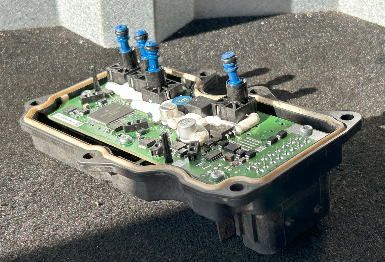 MERCEDES-BENZ ACTROS MP4 EAPU ECU ELECTRONICS - ECU: afbeelding 3 MERCEDES-BENZ ACTROS MP4 EAPU ECU ELECTRONICS - ECU: afbeelding 3