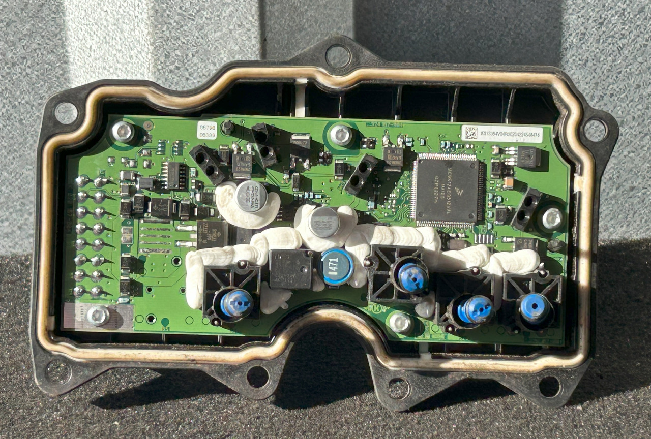 MERCEDES-BENZ ACTROS MP4 EAPU ECU ELECTRONICS - ECU: afbeelding 2 MERCEDES-BENZ ACTROS MP4 EAPU ECU ELECTRONICS - ECU: afbeelding 2