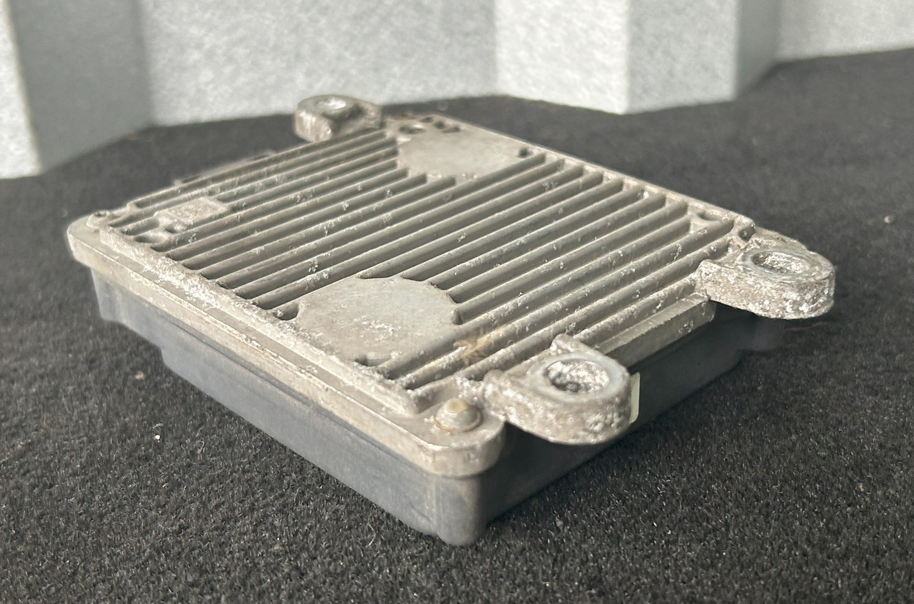 MERCEDES-BENZ RADAR DISTRONIC ACTROS MP4 - ECU: afbeelding 5 MERCEDES-BENZ RADAR DISTRONIC ACTROS MP4 - ECU: afbeelding 5