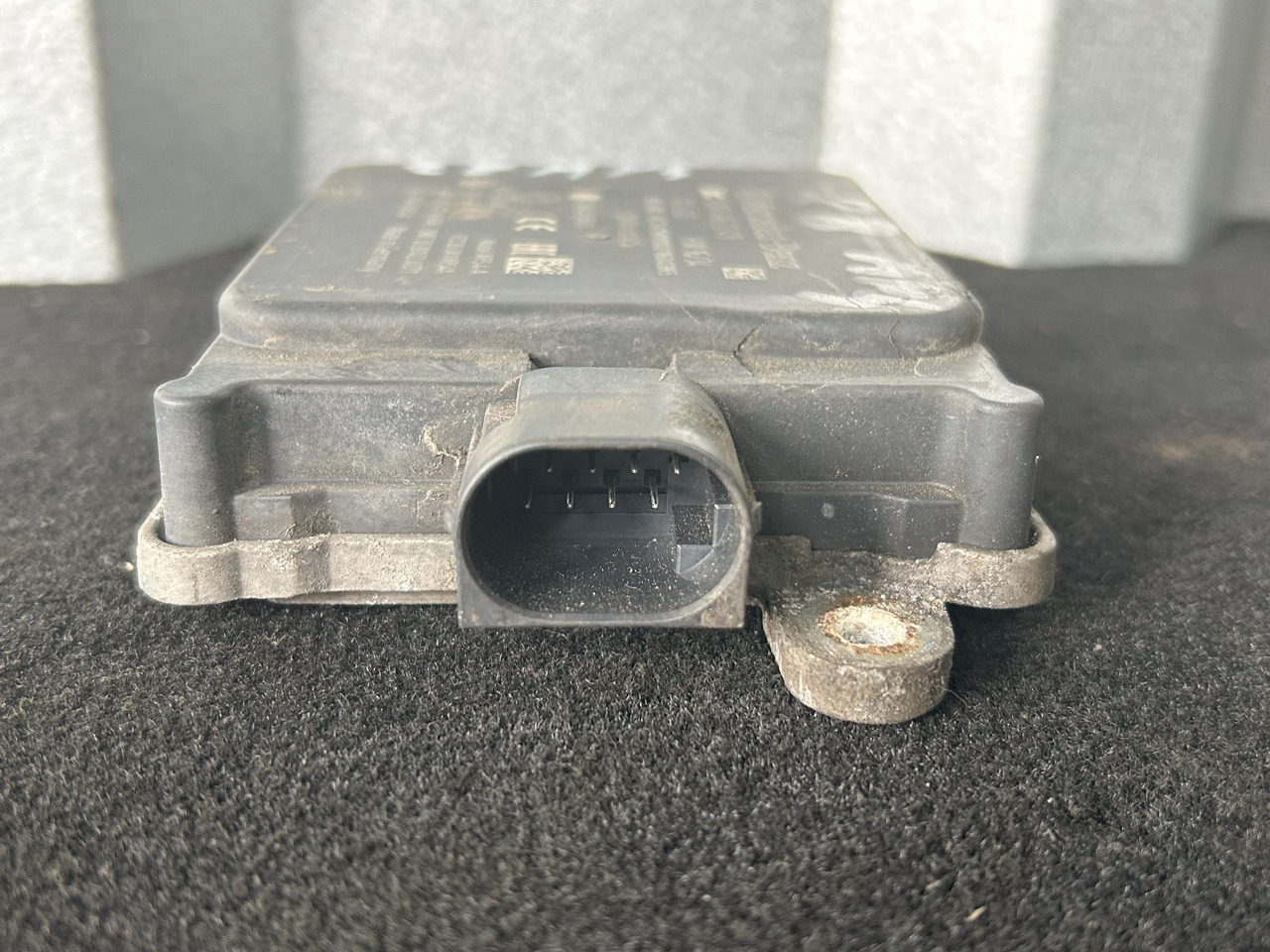 MERCEDES-BENZ RADAR DISTRONIC ACTROS MP4 - ECU: afbeelding 3 MERCEDES-BENZ RADAR DISTRONIC ACTROS MP4 - ECU: afbeelding 3