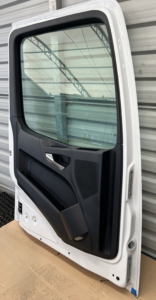 MERCEDES DOOR LEFT narrow cab M-CLASSIC SPACE ACTROS AROCS MP4 MP5 BRAND NEW - Deur en onderdelen: afbeelding 3 MERCEDES DOOR LEFT narrow cab M-CLASSIC SPACE ACTROS AROCS MP4 MP5 BRAND NEW - Deur en onderdelen: afbeelding 3