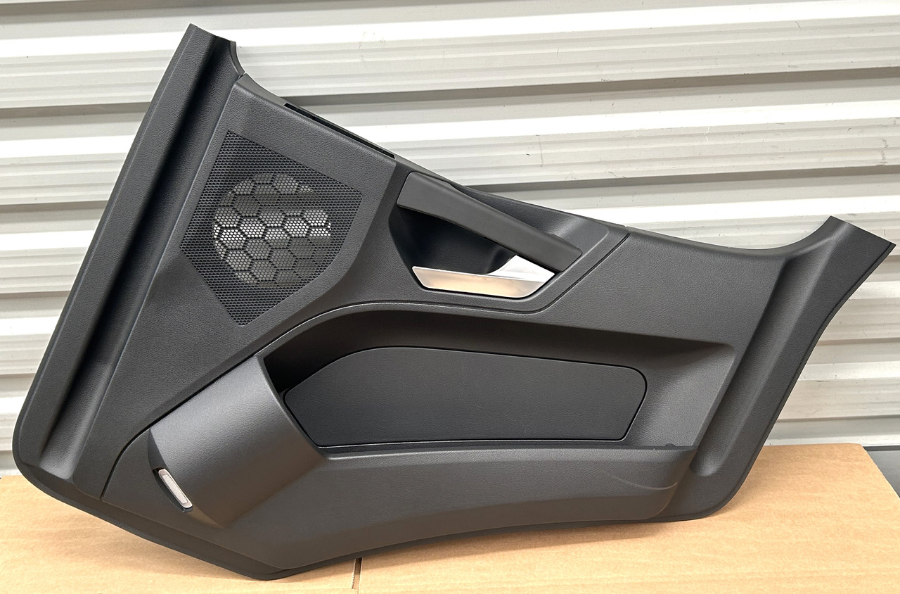 MERCEDES DOOR UPHOLSTERY SIDE RIGHT AROCS ACTROS MP4 MP5 - Deur en onderdelen: afbeelding 1 MERCEDES DOOR UPHOLSTERY SIDE RIGHT AROCS ACTROS MP4 MP5 - Deur en onderdelen: afbeelding 1