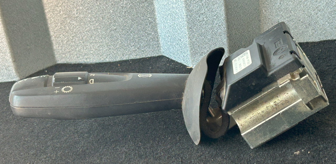 MERCEDES GEAR SHIFT PAPER ACTROS MP4 - Versnellingspook: afbeelding 4 MERCEDES GEAR SHIFT PAPER ACTROS MP4 - Versnellingspook: afbeelding 4