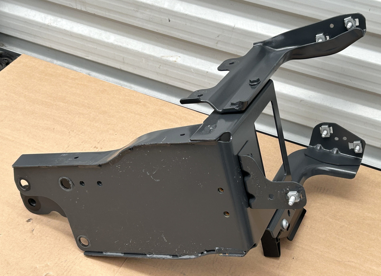 MERCEDES MOUNTING STEERING STEP SUPPORT AROCS ACTROS MP4 MP5 - Carrosserie en exterieur: afbeelding 3 MERCEDES MOUNTING STEERING STEP SUPPORT AROCS ACTROS MP4 MP5 - Carrosserie en exterieur: afbeelding 3