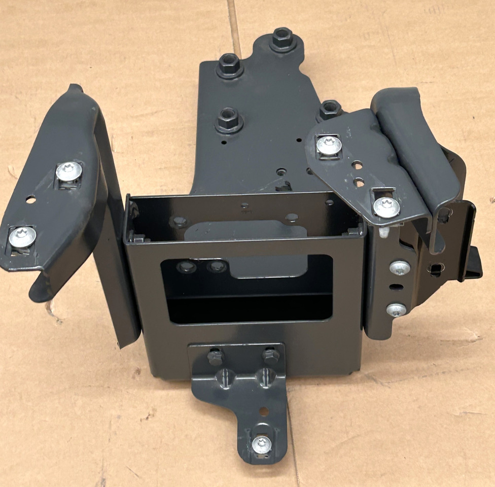 MERCEDES MOUNTING STEERING STEP SUPPORT AROCS ACTROS MP4 MP5 - Carrosserie en exterieur: afbeelding 2 MERCEDES MOUNTING STEERING STEP SUPPORT AROCS ACTROS MP4 MP5 - Carrosserie en exterieur: afbeelding 2