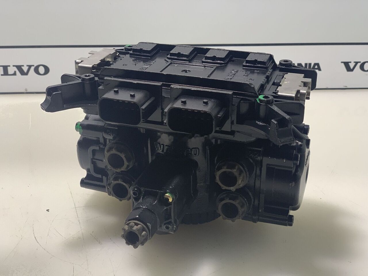 Mercedes-Benz ACTROS 4801050060 Mercedes-Benz ACTROS truck - Remventiel voor Vrachtwagen: afbeelding 4 Mercedes-Benz ACTROS 4801050060 Mercedes-Benz ACTROS truck - Remventiel voor Vrachtwagen: afbeelding 4