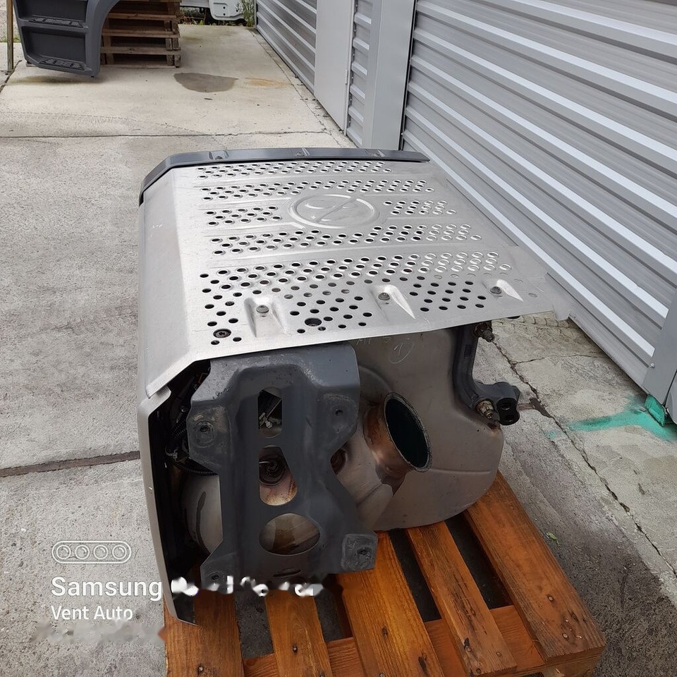 Katalysator voor Vrachtwagen Mercedes-Benz ACTROS MP5 A0114907512 Mercedes-Benz A0114907512: afbeelding 11 Katalysator voor Vrachtwagen Mercedes-Benz ACTROS MP5 A0114907512 Mercedes-Benz A0114907512: afbeelding 11