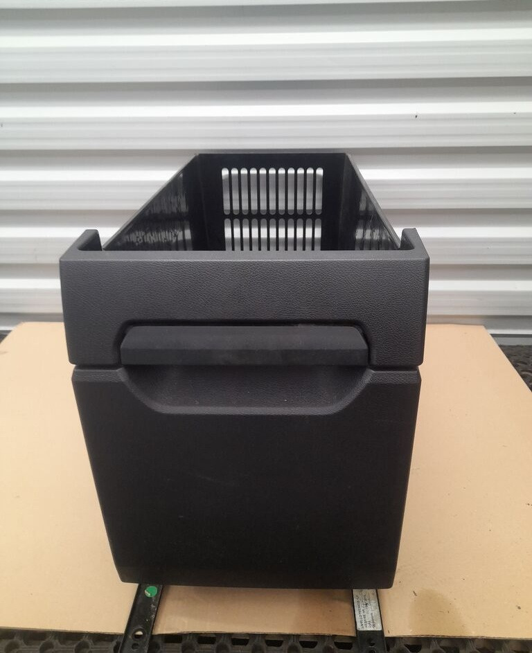 SCHOWEK, SZUFLADA Mercedes-Benz ACTROS MP4 A9608403343 truck - Cabine en interieur voor Vrachtwagen: afbeelding 1 SCHOWEK, SZUFLADA Mercedes-Benz ACTROS MP4 A9608403343 truck - Cabine en interieur voor Vrachtwagen: afbeelding 1