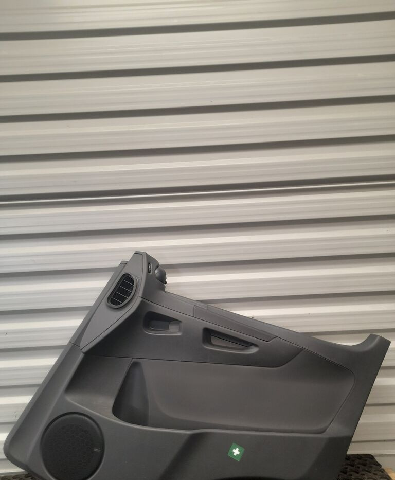 TAPICERKA PANEL DRZWI R Mercedes-Benz ATEGO A9407201870 - Deur en onderdelen voor Vrachtwagen: afbeelding 1 TAPICERKA PANEL DRZWI R Mercedes-Benz ATEGO A9407201870 - Deur en onderdelen voor Vrachtwagen: afbeelding 1