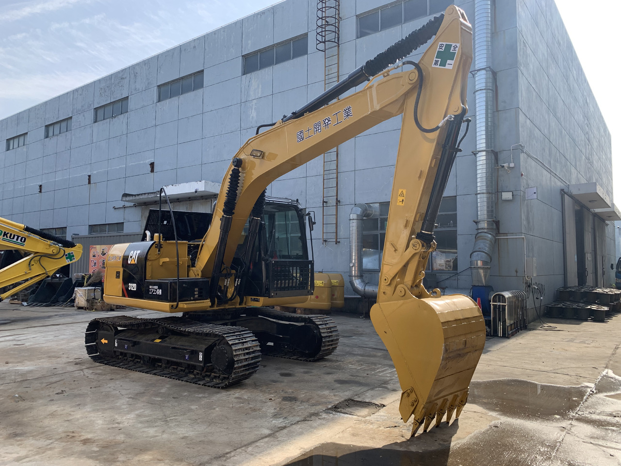 Caterpillar 12 ton Excavator Used Condition CAT 312D Good Price - Rupsgraafmachine: afbeelding 4 Caterpillar 12 ton Excavator Used Condition CAT 312D Good Price - Rupsgraafmachine: afbeelding 4