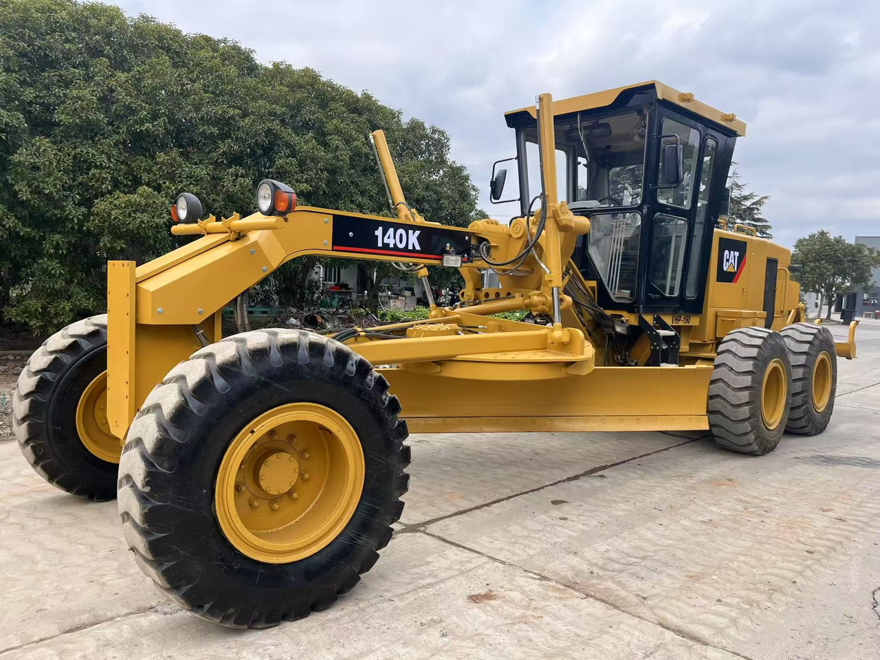 Caterpillar 140K Motor Grader Good Price Used Condition - Grader: afbeelding 1 Caterpillar 140K Motor Grader Good Price Used Condition - Grader: afbeelding 1