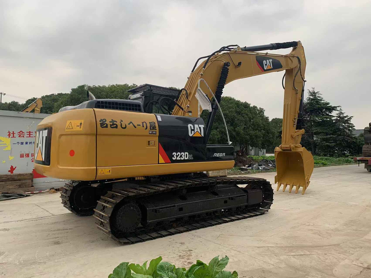Caterpillar 323 Secondhand CAT Excavator Machine - Rupsgraafmachine: afbeelding 2 Caterpillar 323 Secondhand CAT Excavator Machine - Rupsgraafmachine: afbeelding 2