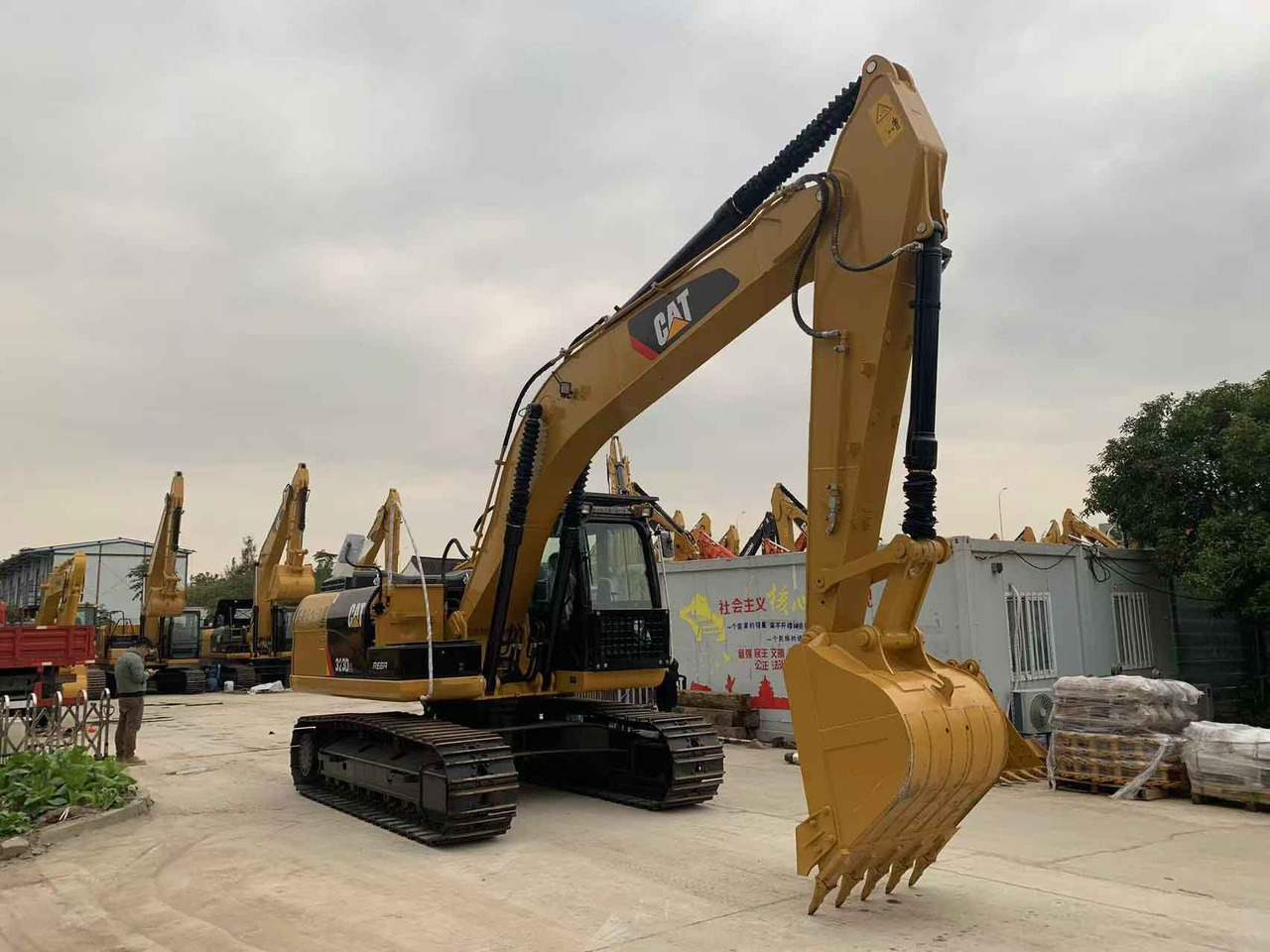 Caterpillar 323 Secondhand CAT Excavator Machine - Rupsgraafmachine: afbeelding 4 Caterpillar 323 Secondhand CAT Excavator Machine - Rupsgraafmachine: afbeelding 4