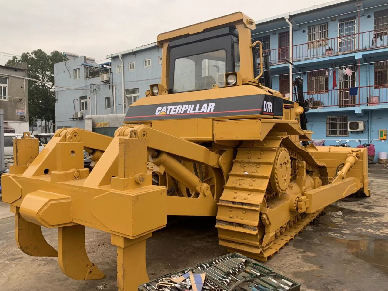 Caterpillar Bulldozer CAT D7R, D7G, D7H Secondhand Condition - Bulldozer: afbeelding 3 Caterpillar Bulldozer CAT D7R, D7G, D7H Secondhand Condition - Bulldozer: afbeelding 3