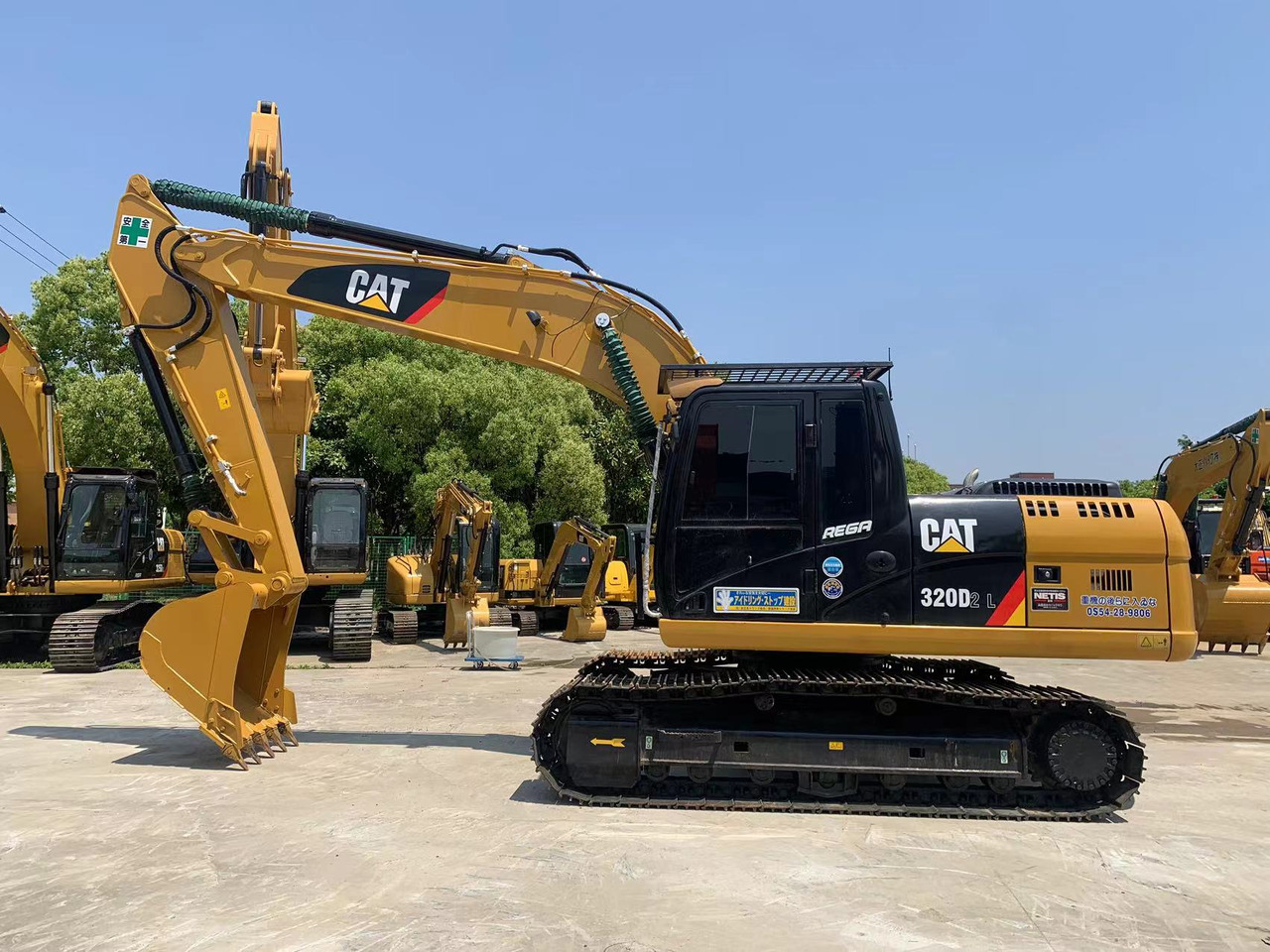 Caterpillar Chain Excavator 320D, 320D2 Made in Japan - Rupsgraafmachine: afbeelding 2 Caterpillar Chain Excavator 320D, 320D2 Made in Japan - Rupsgraafmachine: afbeelding 2