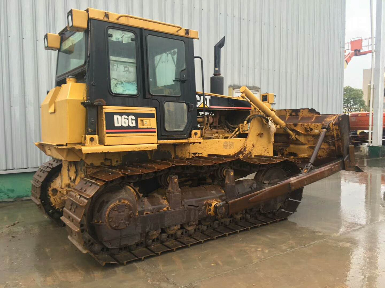 Caterpillar Original Color Bulldozer CAT D6G, D7G Japan Origin Bulldozer - Bulldozer: afbeelding 1 Caterpillar Original Color Bulldozer CAT D6G, D7G Japan Origin Bulldozer - Bulldozer: afbeelding 1