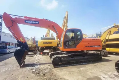 Construction Machine Hydraulic Excavator Doosan Dx225LC, Dh225 Earthmoving Equipment for Guyana, Chile, Peru - Rupsgraafmachine: afbeelding 1 Construction Machine Hydraulic Excavator Doosan Dx225LC, Dh225 Earthmoving Equipment for Guyana, Chile, Peru - Rupsgraafmachine: afbeelding 1