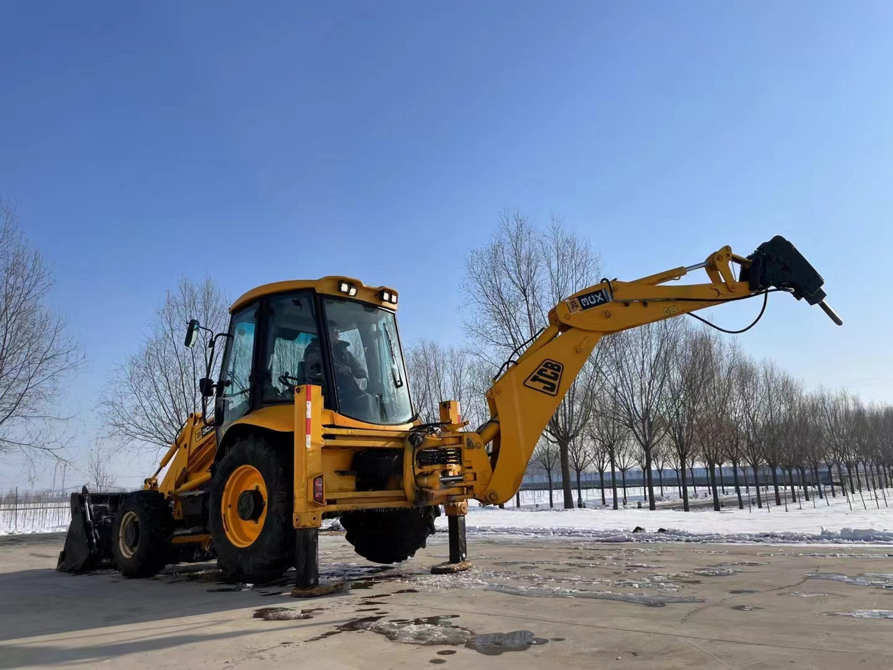 JCB 3CX Used Backhoe Loader with Hammer - Graaflaadmachine: afbeelding 2 JCB 3CX Used Backhoe Loader with Hammer - Graaflaadmachine: afbeelding 2