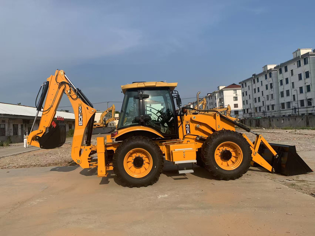 JCB 4x4 Backhoe Loader 4CX, 3CX Brand New Condition - Graaflaadmachine: afbeelding 2 JCB 4x4 Backhoe Loader 4CX, 3CX Brand New Condition - Graaflaadmachine: afbeelding 2