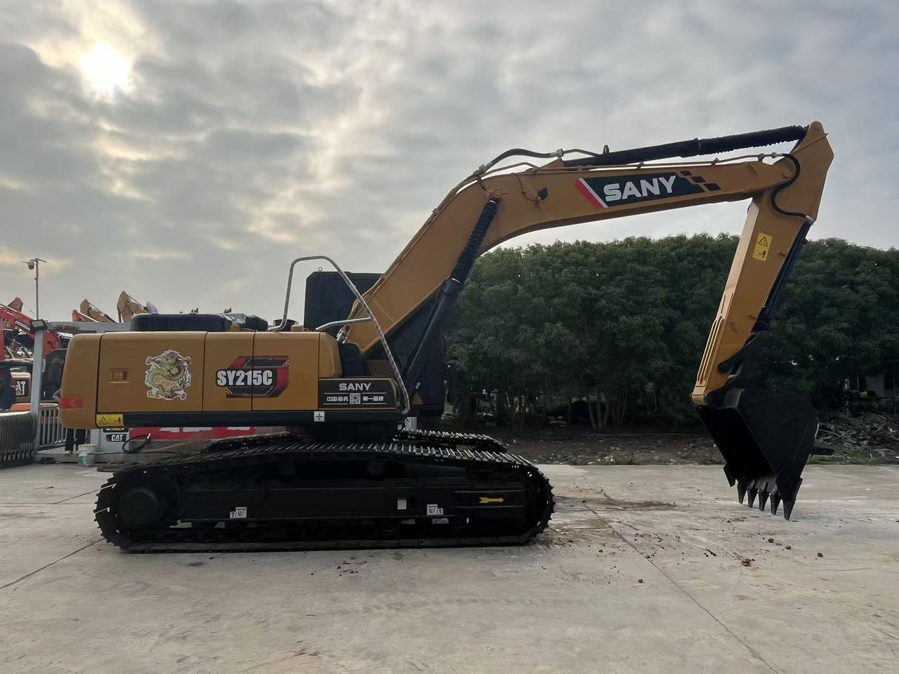 Sany SY215C Used Excavator Mitsubishi Engine - Rupsgraafmachine: afbeelding 1 Sany SY215C Used Excavator Mitsubishi Engine - Rupsgraafmachine: afbeelding 1