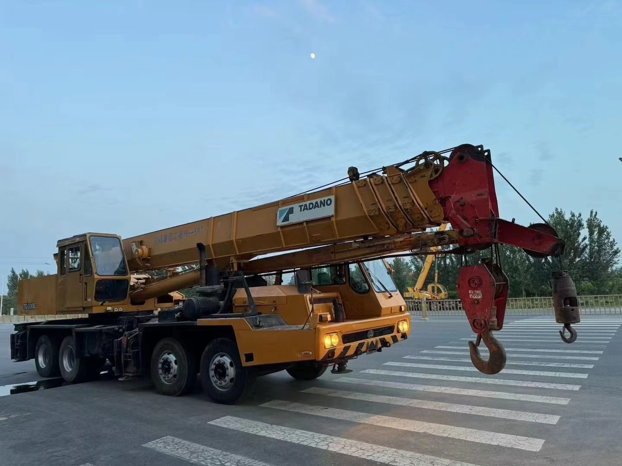 TADANO TG500E Good Condition 50 ton Truck Crane - Mobiele kraan: afbeelding 2 TADANO TG500E Good Condition 50 ton Truck Crane - Mobiele kraan: afbeelding 2