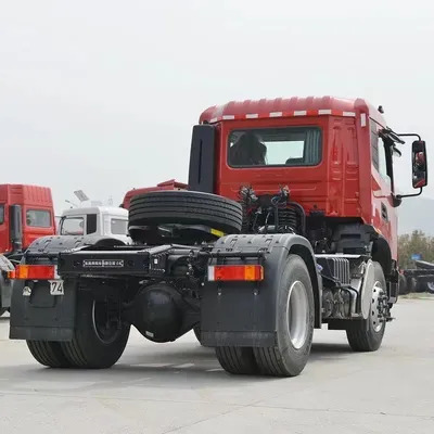 230HP Tractor Truck 4X2 Dongfeng Truck Head Kingrun Kr - Trekker: afbeelding 1 230HP Tractor Truck 4X2 Dongfeng Truck Head Kingrun Kr - Trekker: afbeelding 1