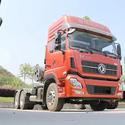 420HP Dongfeng Tractor Unit 6X2 Truck Head - Trekker: afbeelding 1 420HP Dongfeng Tractor Unit 6X2 Truck Head - Trekker: afbeelding 1