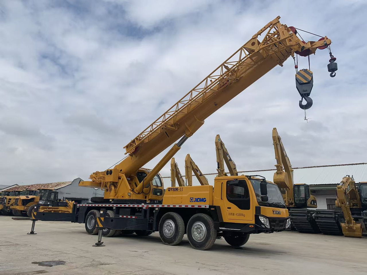 XCMG Truck Crane QY50K, QY65K, QY70K Good Price on Sale - Mobiele kraan: afbeelding 5 XCMG Truck Crane QY50K, QY65K, QY70K Good Price on Sale - Mobiele kraan: afbeelding 5