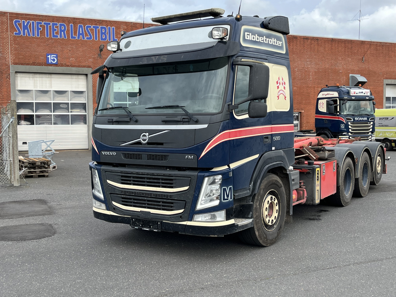 Volvo FM 500 8x4 - Haakarmsysteem vrachtwagen: afbeelding 2 Volvo FM 500 8x4 - Haakarmsysteem vrachtwagen: afbeelding 2