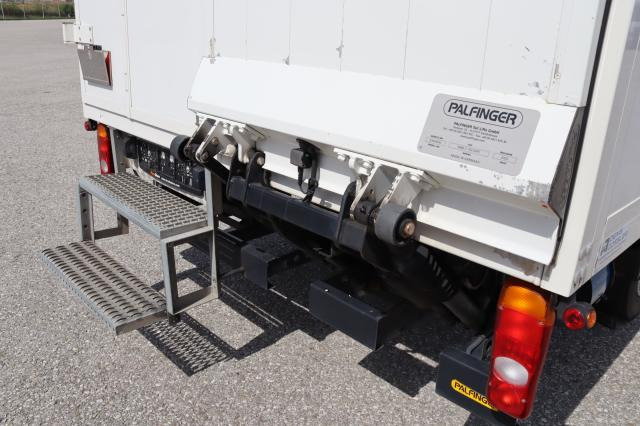 FUSO Canter 7C18 AMT - Bestelwagen gesloten laadbak: afbeelding 5 FUSO Canter 7C18 AMT - Bestelwagen gesloten laadbak: afbeelding 5