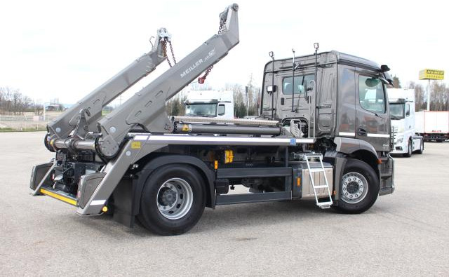 Mercedes-Benz Actros 1840L ABSETZER - Portaalarmsysteem vrachtwagen: afbeelding 3 Mercedes-Benz Actros 1840L ABSETZER - Portaalarmsysteem vrachtwagen: afbeelding 3