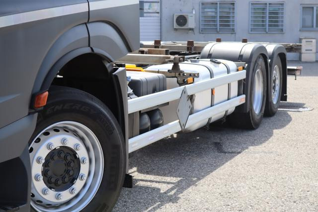 Mercedes-Benz Actros 2545 L LBW + MULTI - Containertransporter/ Wissellaadbak vrachtwagen: afbeelding 3 Mercedes-Benz Actros 2545 L LBW + MULTI - Containertransporter/ Wissellaadbak vrachtwagen: afbeelding 3