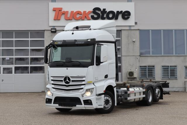 Mercedes-Benz Actros 2546 L - Containertransporter/ Wissellaadbak vrachtwagen: afbeelding 1 Mercedes-Benz Actros 2546 L - Containertransporter/ Wissellaadbak vrachtwagen: afbeelding 1