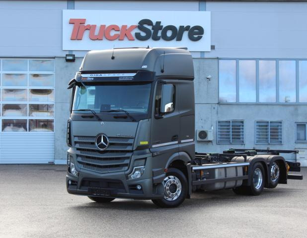 Mercedes-Benz Actros 2552LL ENA - Containertransporter/ Wissellaadbak vrachtwagen: afbeelding 1 Mercedes-Benz Actros 2552LL ENA - Containertransporter/ Wissellaadbak vrachtwagen: afbeelding 1