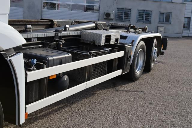 Mercedes-Benz Antos 2551 ENA - Haakarmsysteem vrachtwagen: afbeelding 4 Mercedes-Benz Antos 2551 ENA - Haakarmsysteem vrachtwagen: afbeelding 4