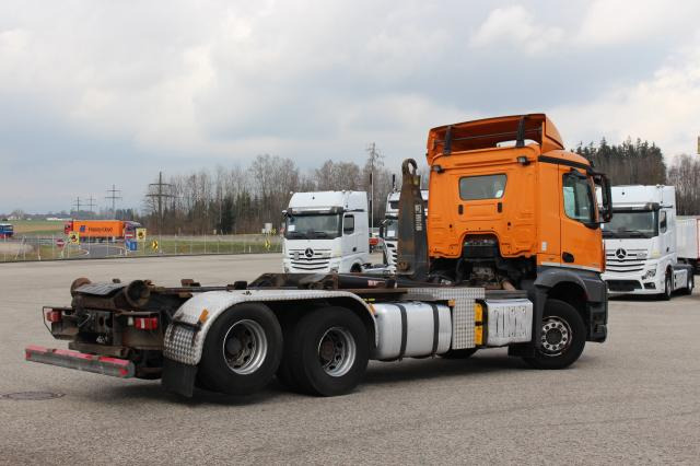 Mercedes-Benz Arocs 2642 L EXPORT - Haakarmsysteem vrachtwagen: afbeelding 4 Mercedes-Benz Arocs 2642 L EXPORT - Haakarmsysteem vrachtwagen: afbeelding 4