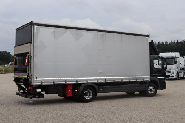 Mercedes-Benz Atego 1323 L - Schuifzeilen vrachtwagen: afbeelding 4 Mercedes-Benz Atego 1323 L - Schuifzeilen vrachtwagen: afbeelding 4