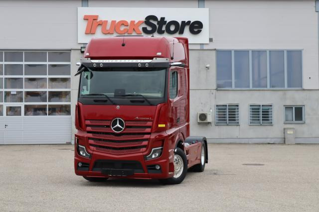 Mercedes-Benz Actros 1851 LS - Trekker: afbeelding 1 Mercedes-Benz Actros 1851 LS - Trekker: afbeelding 1
