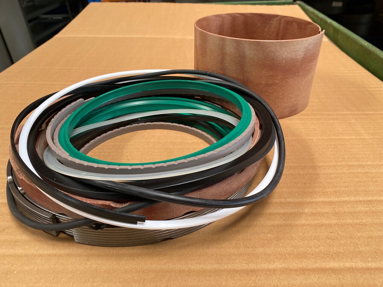 O&K Terex RH200 6050 Seal kit 4525933 1451699 502-0293 - Onderdelen: afbeelding 1 O&K Terex RH200 6050 Seal kit 4525933 1451699 502-0293 - Onderdelen: afbeelding 1