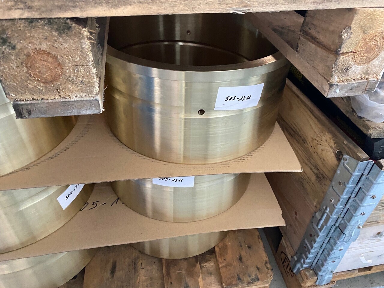 O&K Terex RH200 RH340 6050 6060 Bushing 505-1311 (upgraded version of 2157750 4020187 535-3821) - Onderdelen voor Vrachtwagen: afbeelding 1 O&K Terex RH200 RH340 6050 6060 Bushing 505-1311 (upgraded version of 2157750 4020187 535-3821) - Onderdelen voor Vrachtwagen: afbeelding 1