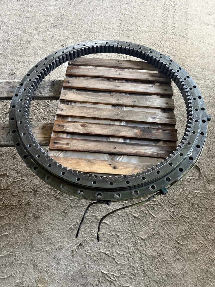 LIEBHERR - Draaikrans voor Graafmachine: afbeelding 1 LIEBHERR - Draaikrans voor Graafmachine: afbeelding 1