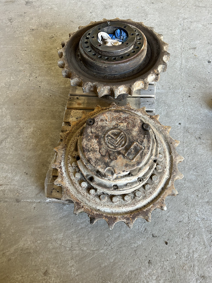 Liebherr R922 - Rijwerkonderdelen voor Rupsgraafmachine: afbeelding 4 Liebherr R922 - Rijwerkonderdelen voor Rupsgraafmachine: afbeelding 4