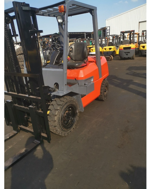 2020 Toyota FDZN30 - Heftruck: afbeelding 1 2020 Toyota FDZN30 - Heftruck: afbeelding 1