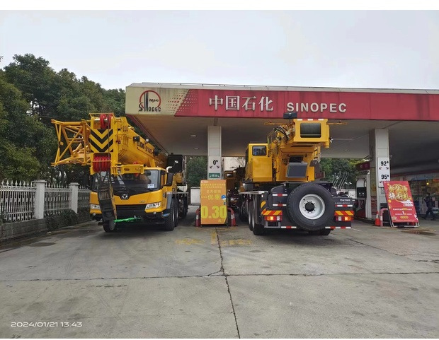 2025 XCMG QY100K5C - Mobiele kraan: afbeelding 4 2025 XCMG QY100K5C - Mobiele kraan: afbeelding 4